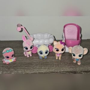 Lot of 7 Disney Jr T.O.T.S. Tiny Ones Mixed Lot Flocked Animals Accessories. Y